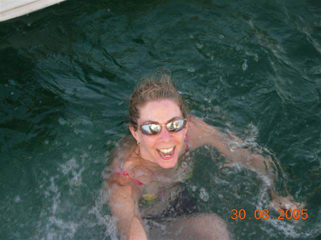 Coral Cove Pool-Sandy
